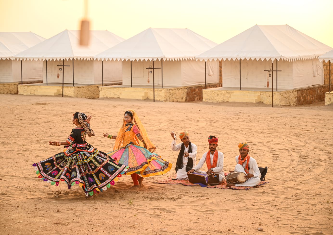 jaisal desert safari in Jaisalmer